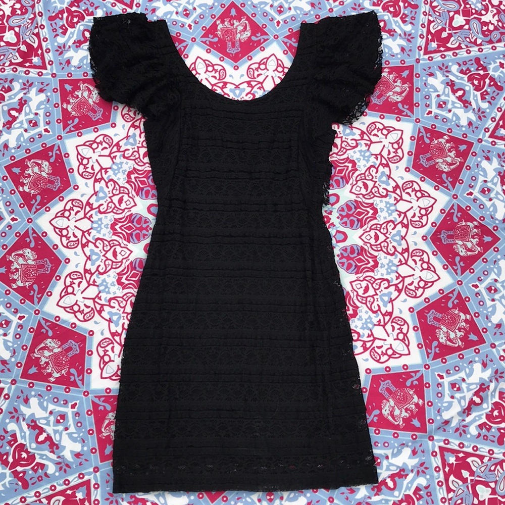 H&M black lace dress